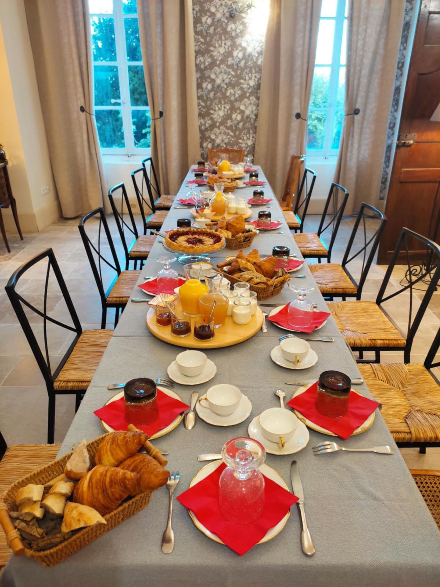 Chateau Montplaisir Charming B&B In Provence Valréas Exteriör bild