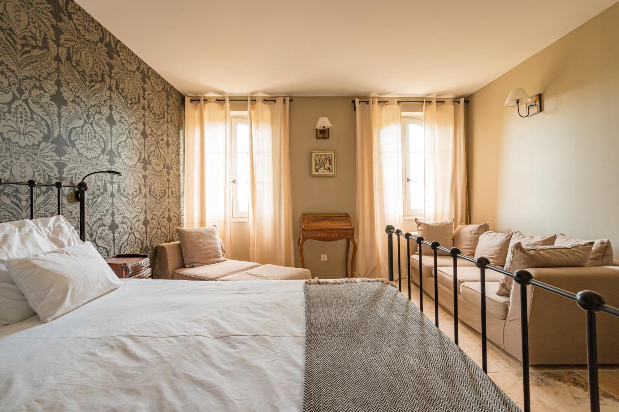 Chateau Montplaisir Charming B&B In Provence Valréas Exteriör bild