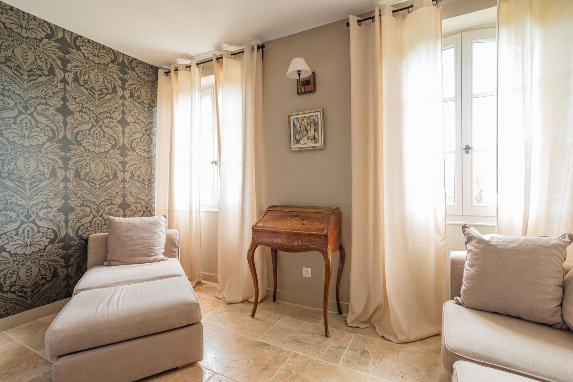 Chateau Montplaisir Charming B&B In Provence Valréas Exteriör bild