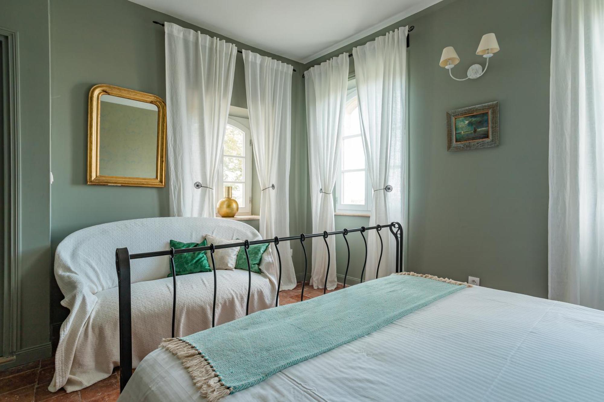 Chateau Montplaisir Charming B&B In Provence Valréas Exteriör bild